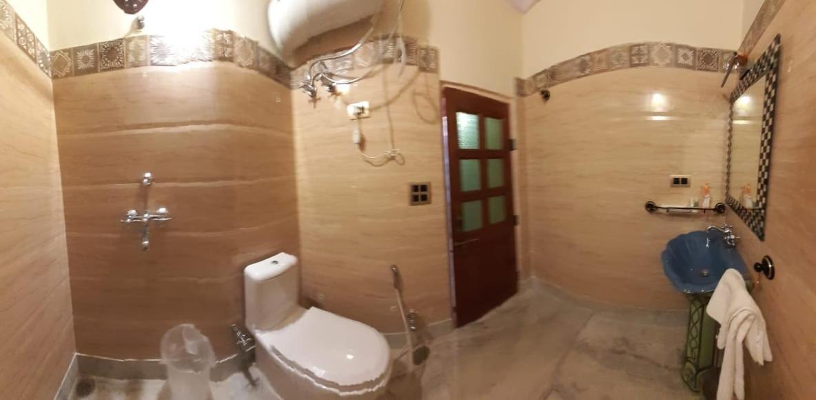 Raj Rajeshwari Haveli Hotel Jaipur Værelse billede